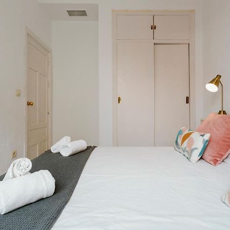 Ferienwohnung Bright And Cozy-1Bd 1Bth & 2Bd 1Bth- La Giralda Sevilla Exterior foto