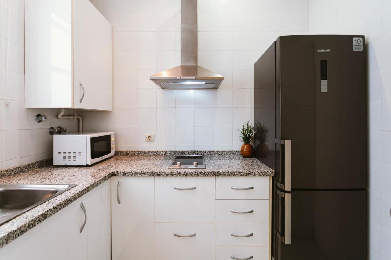 Ferienwohnung Bright And Cozy-1Bd 1Bth & 2Bd 1Bth- La Giralda Sevilla Exterior foto