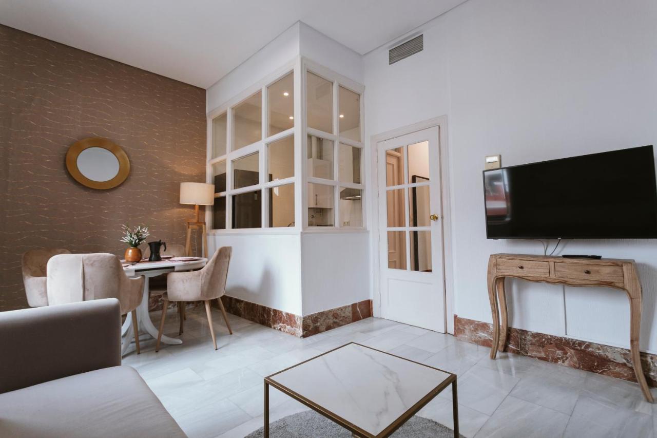 Ferienwohnung Bright And Cozy-1Bd 1Bth & 2Bd 1Bth- La Giralda Sevilla Exterior foto